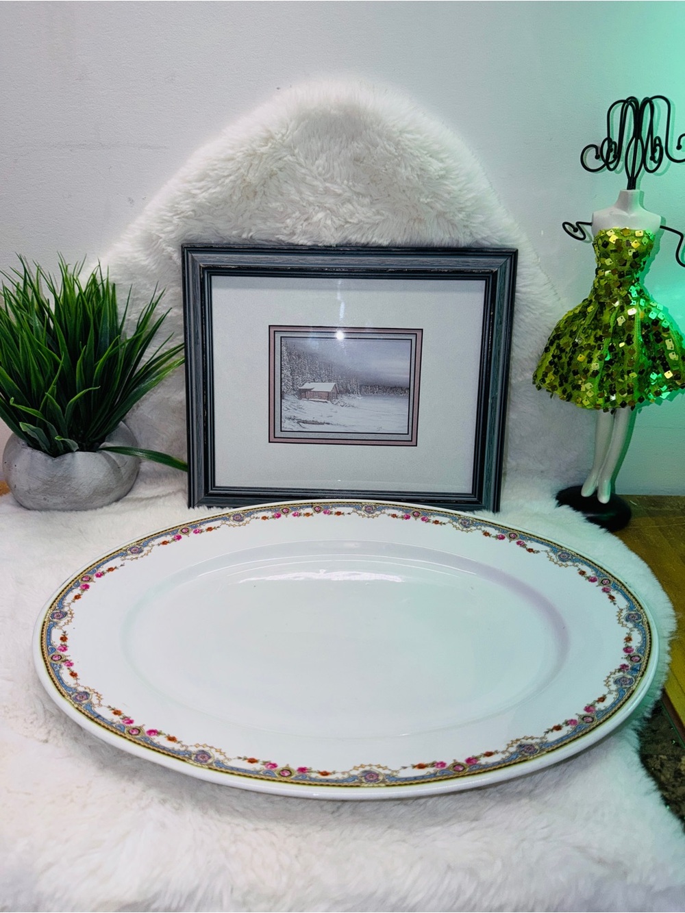 Ring White Oval Serving Platter w Pink Floral Border & Winter Scene Artwork 🖼️
